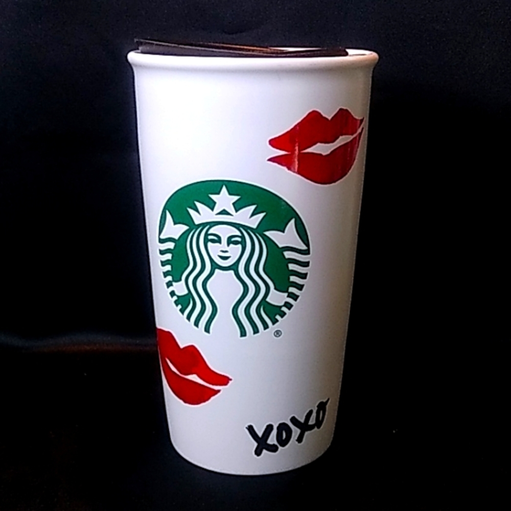 XOXO KISSES Starbucks Tumbler in great shape.